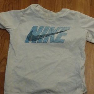 White Nike boys tee